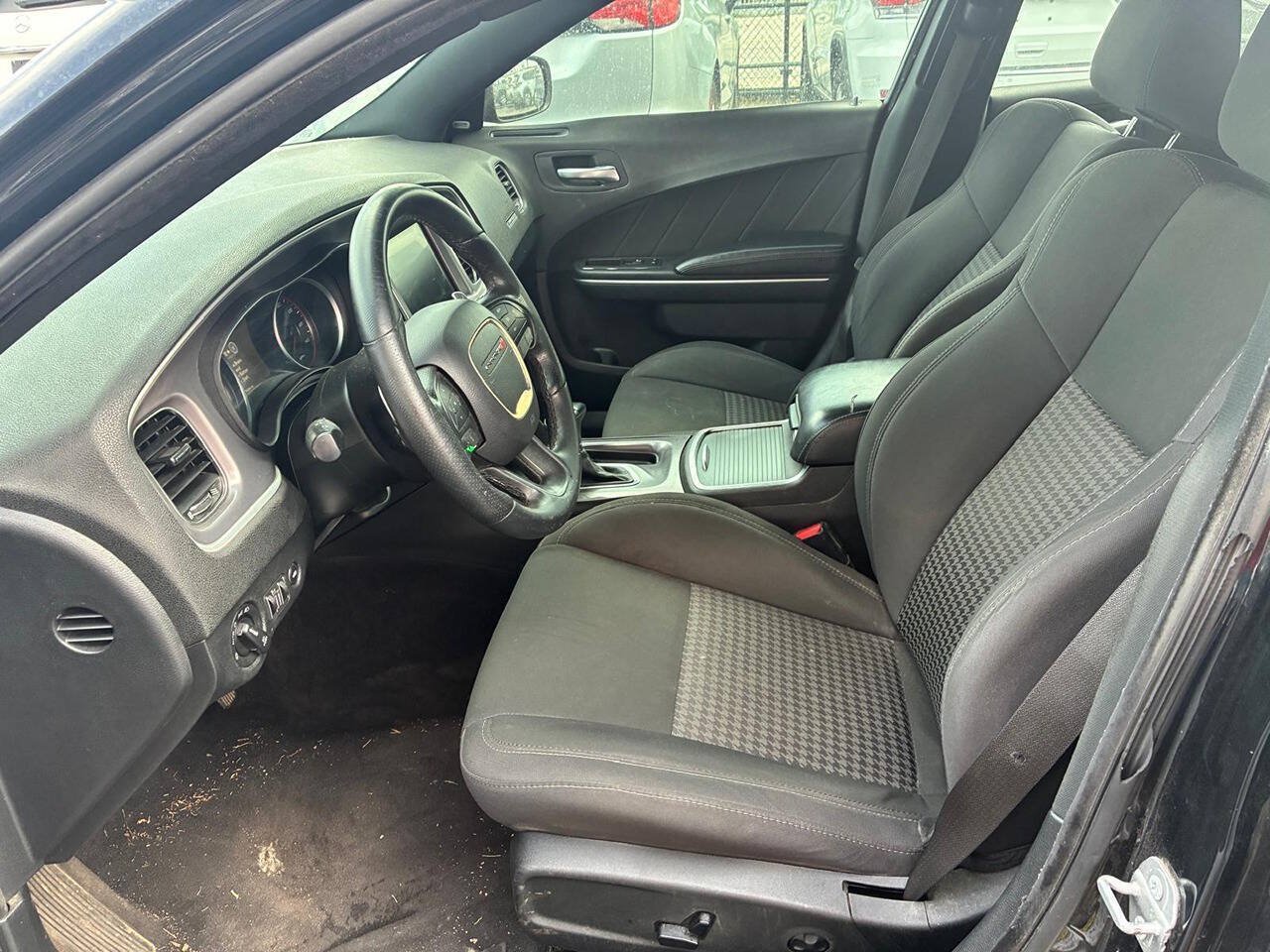 Used 2019 Dodge Charger GT RWD image 11