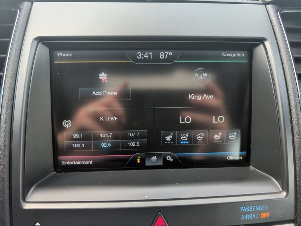 Used 2014 Ford Taurus Limited w/ Equipment Group 301A AWD/4WD image 13