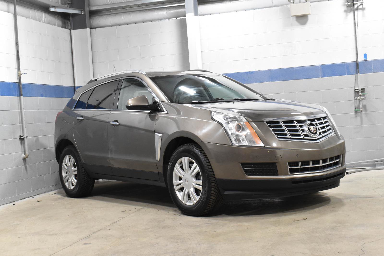 Used 2016 Cadillac SRX Luxury image 30