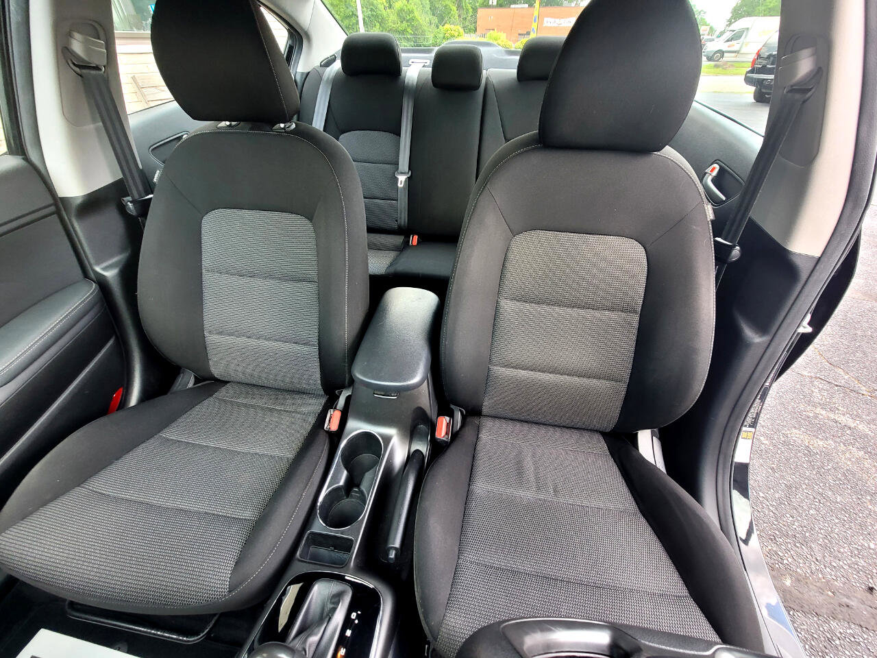 Used 2018 Kia Forte LX w/ LX Rear Camera Package image 26