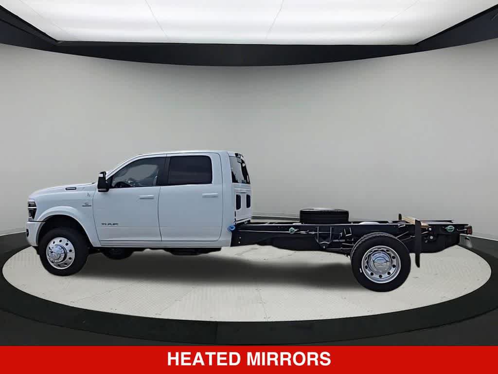 New 2026 RAM 4500 4x4 Crew Cab DRW w/ Laramie Trim Package image 7