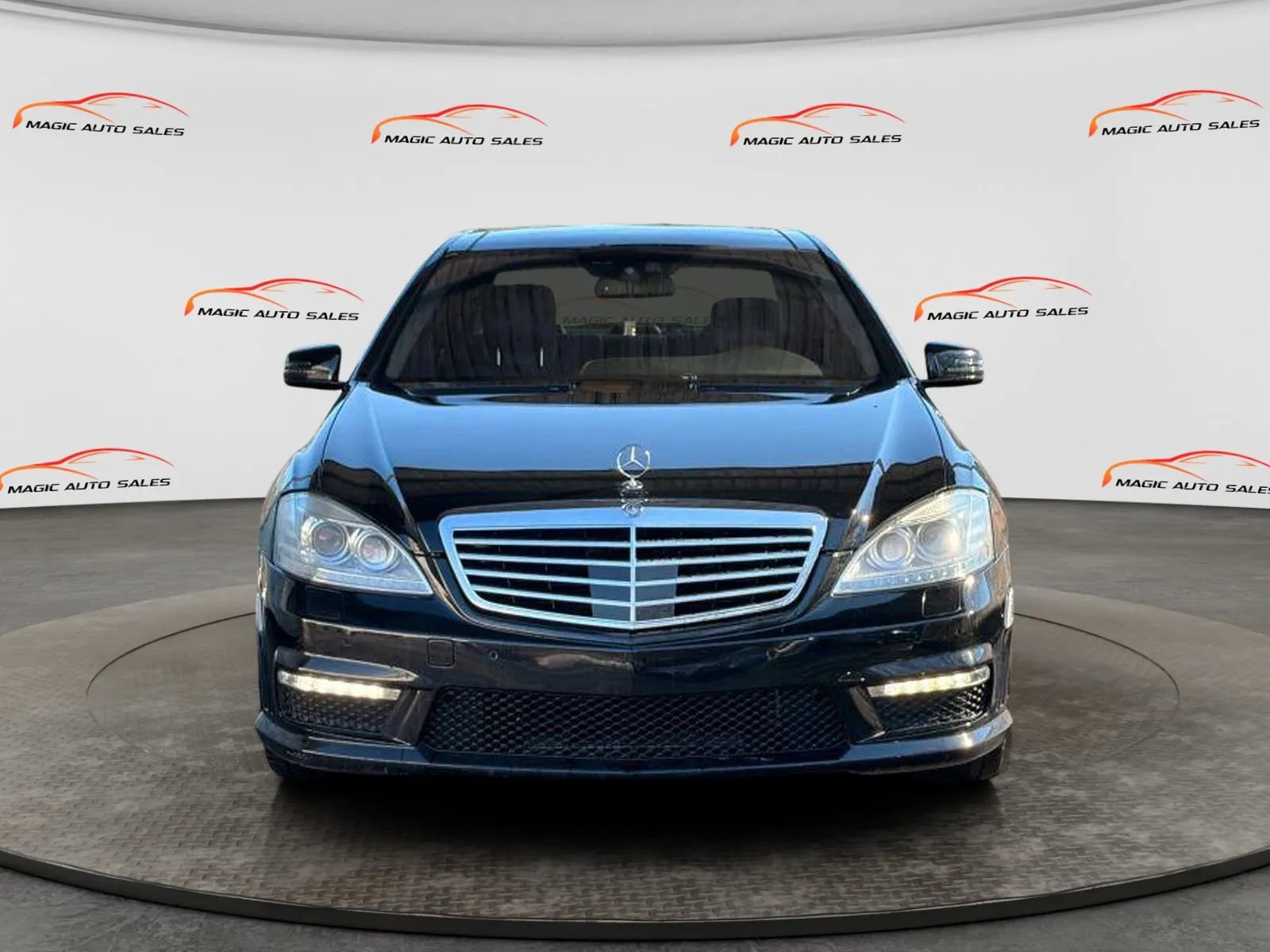 Used 2011 Mercedes-Benz S 63 AMG image 4