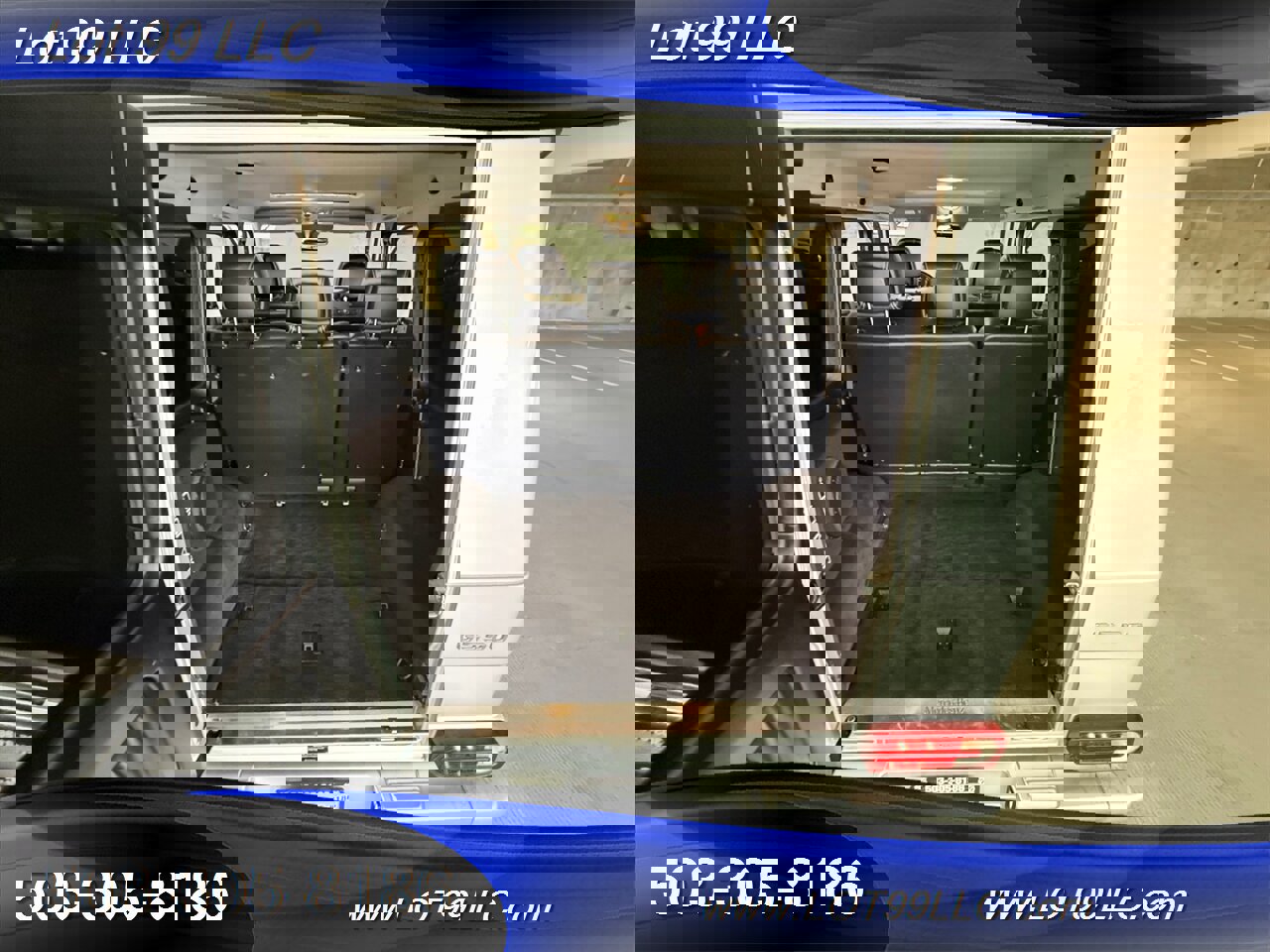 Used 2012 Mercedes-Benz G 550 G550 AWD 74k Miles CLEAN TITLE image 22