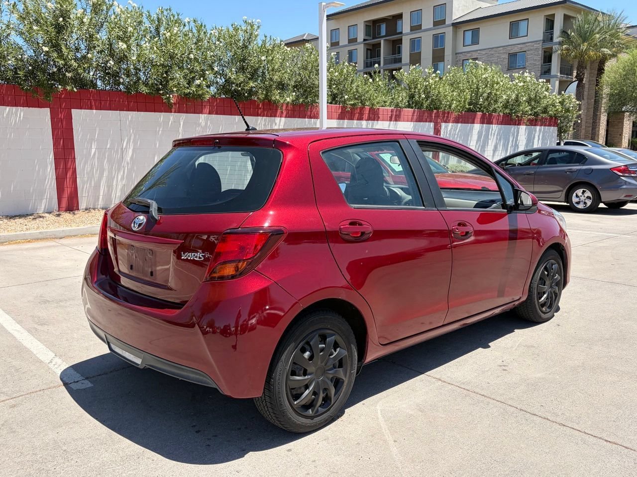 Used 2017 Toyota Yaris L FWD image 2