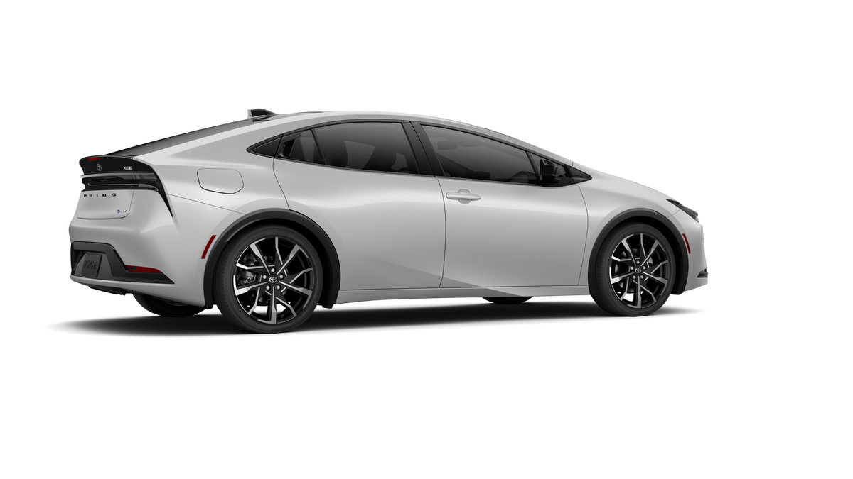 New 2027 Toyota Prius Plug-In Hybrid FWD image 43