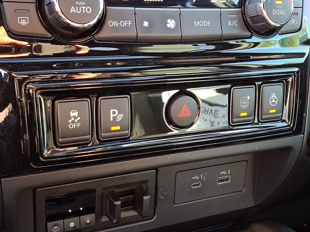 Certified 2024 Nissan Titan PRO-4X w/ Pro-4x Convenience Package AWD/4WD image 26