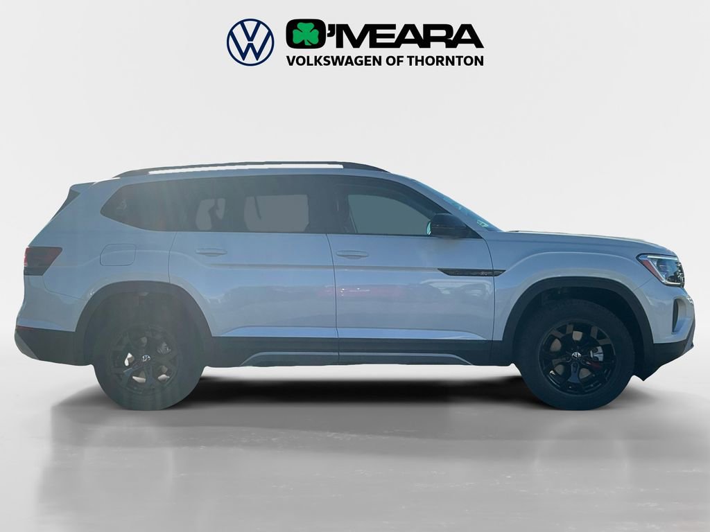 New 2026 Volkswagen Atlas Peak Edition image 6