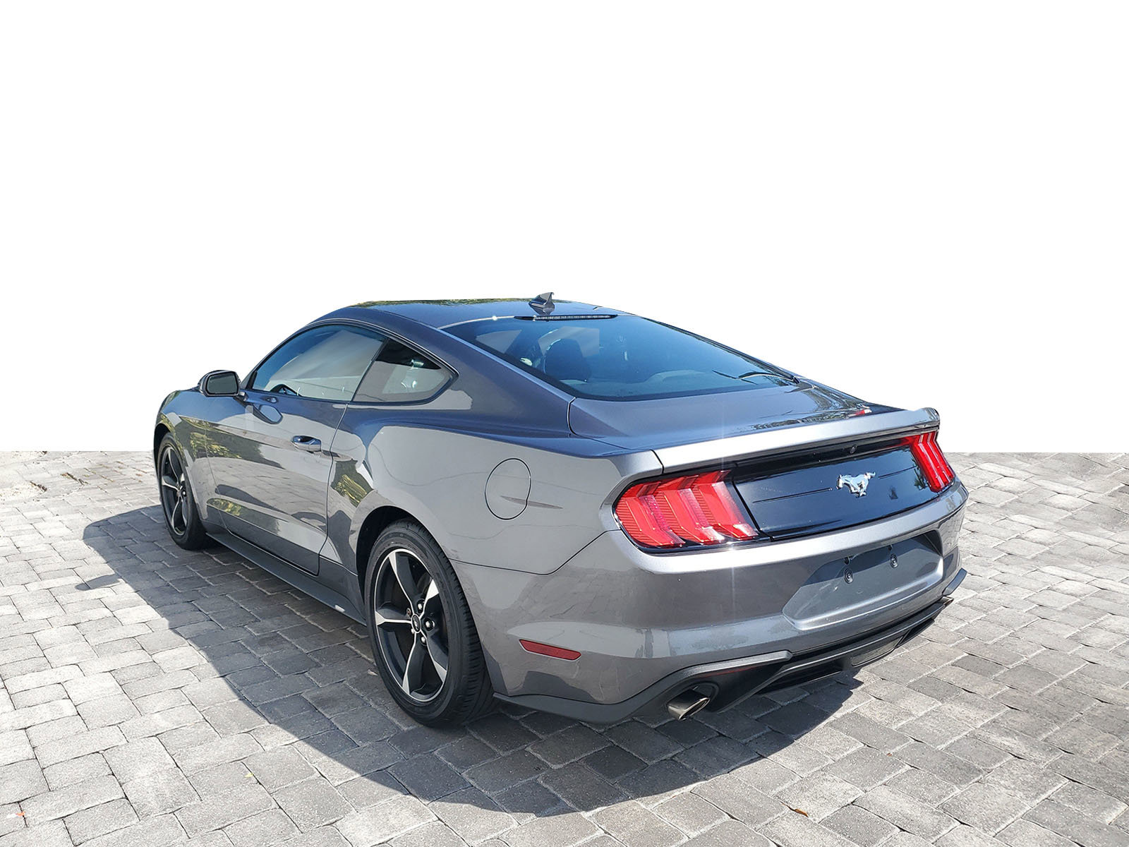 Used 2021 Ford Mustang Coupe image 4