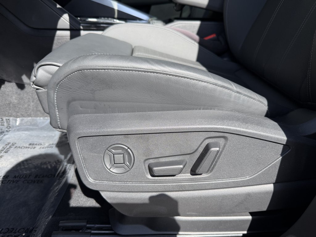 Used 2025 Audi Q5 Premium w/ Premium Plus AWD/4WD image 32
