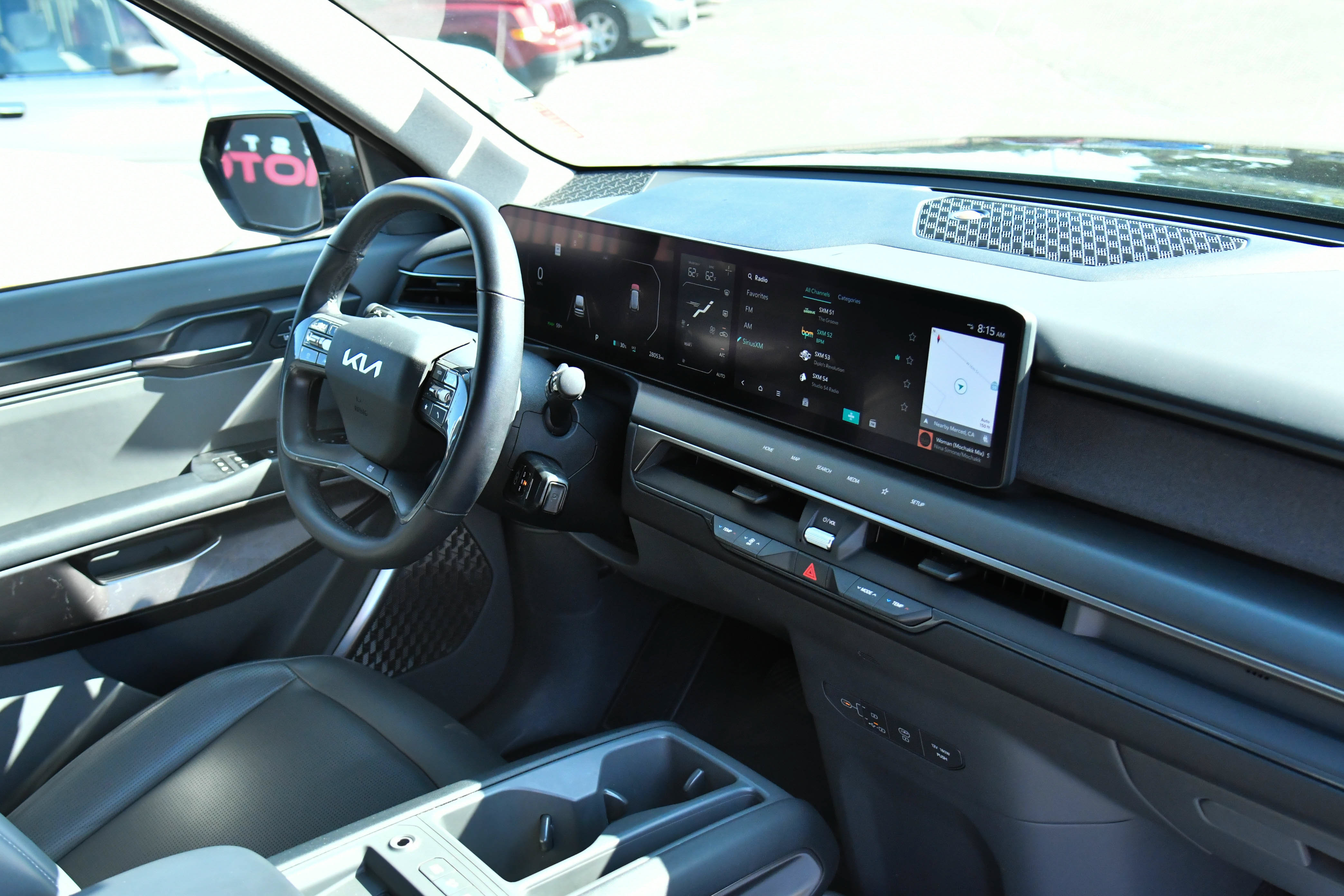 Used 2024 Kia EV9 Light Long Range RWD image 56