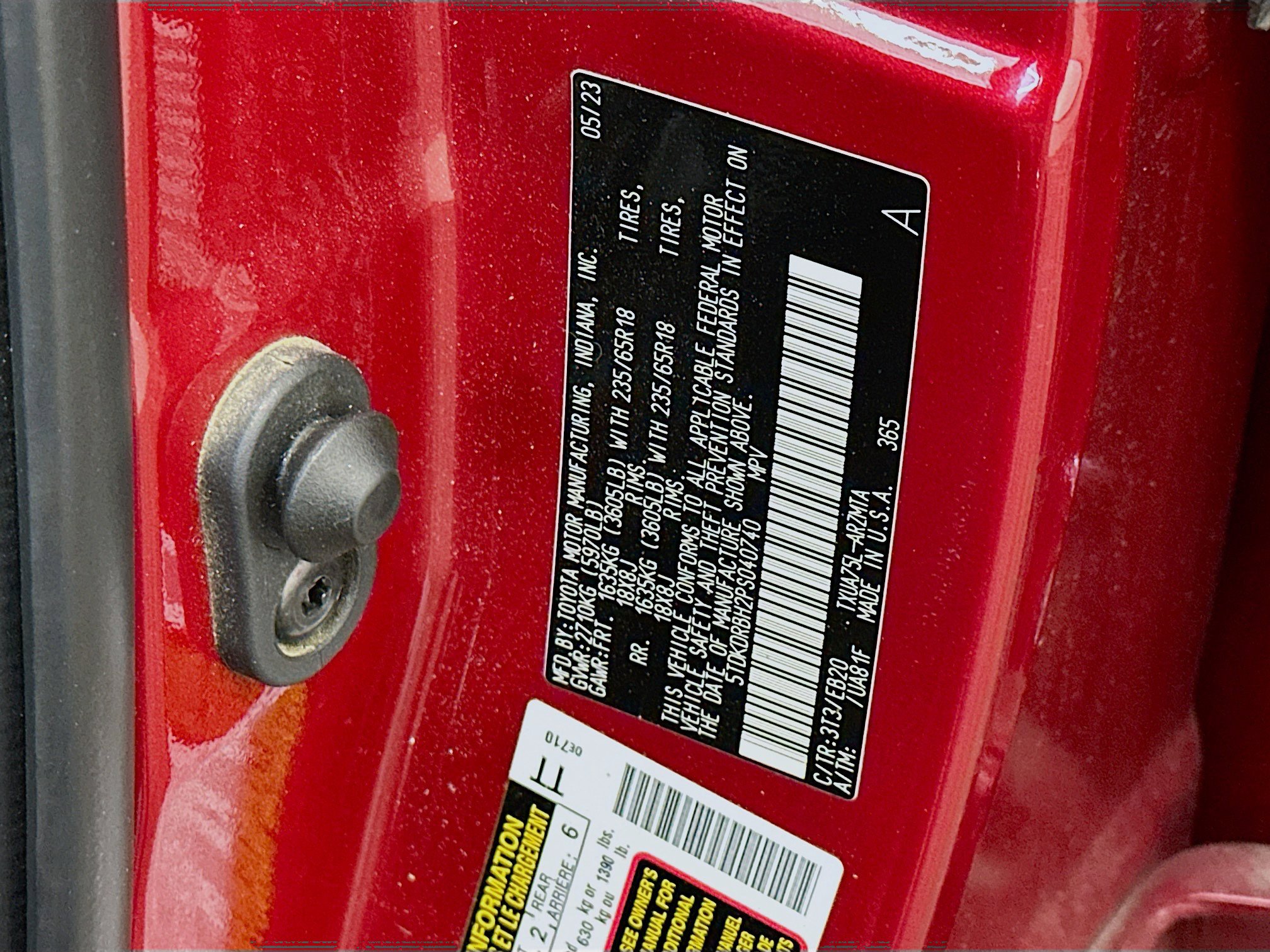 Used 2023 Toyota Highlander XLE image 12