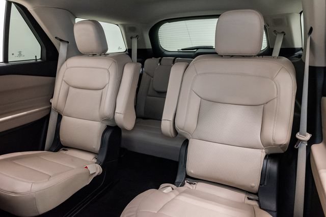 Used 2023 Ford Explorer Limited w/ Hybrid Equipment Group 310A AWD/4WD image 27
