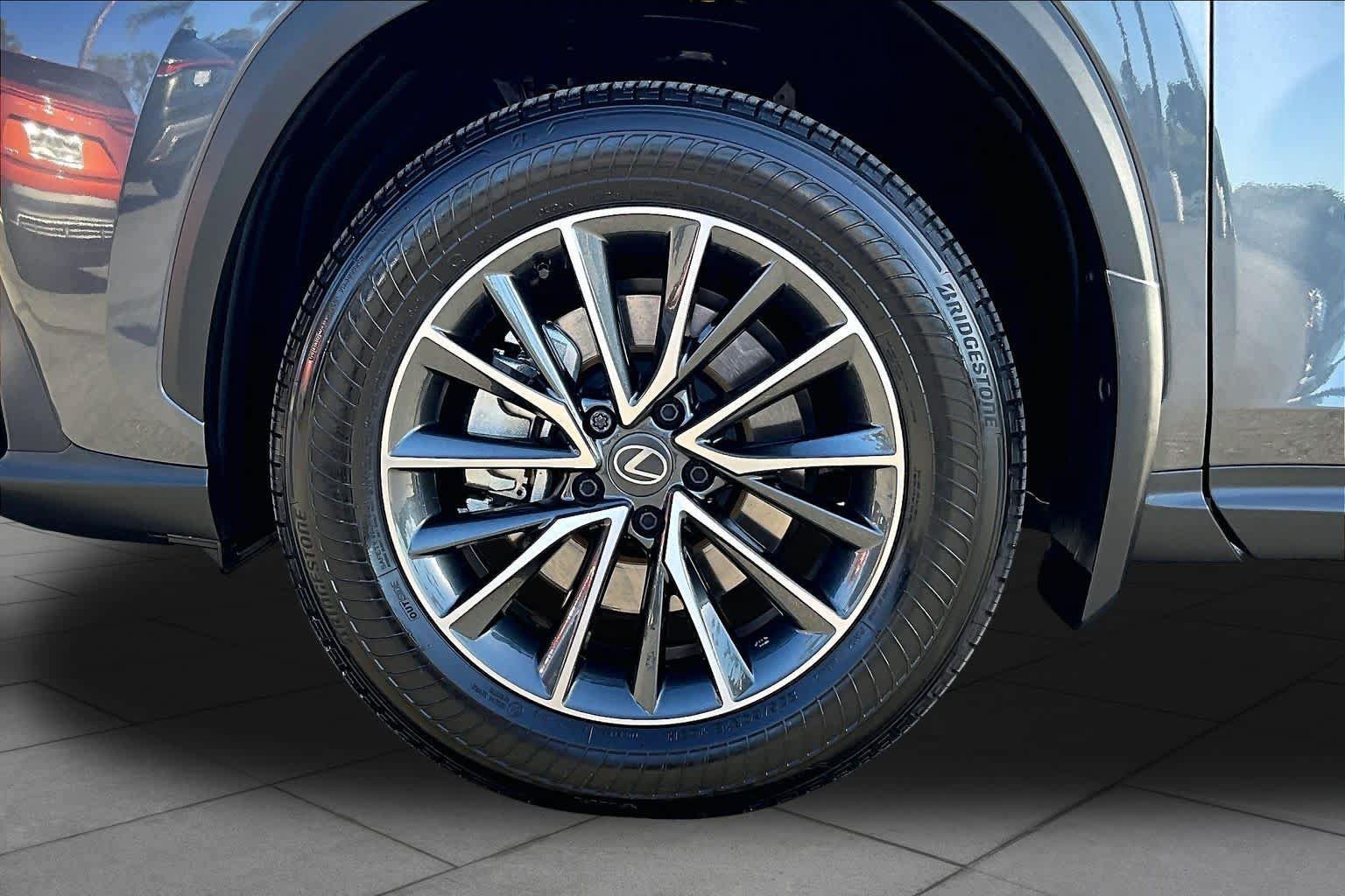 Certified 2026 Lexus NX 350h AWD w/ Accessory Package (2T) image 10