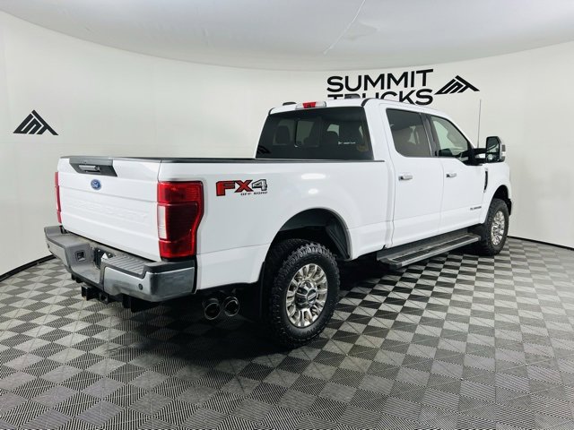 Used 2022 Ford F350 Lariat w/ Chrome Package image 4