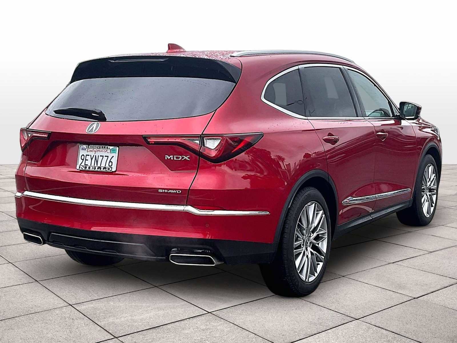 Used 2023 Acura MDX SH-AWD w/ Advance Package image 14