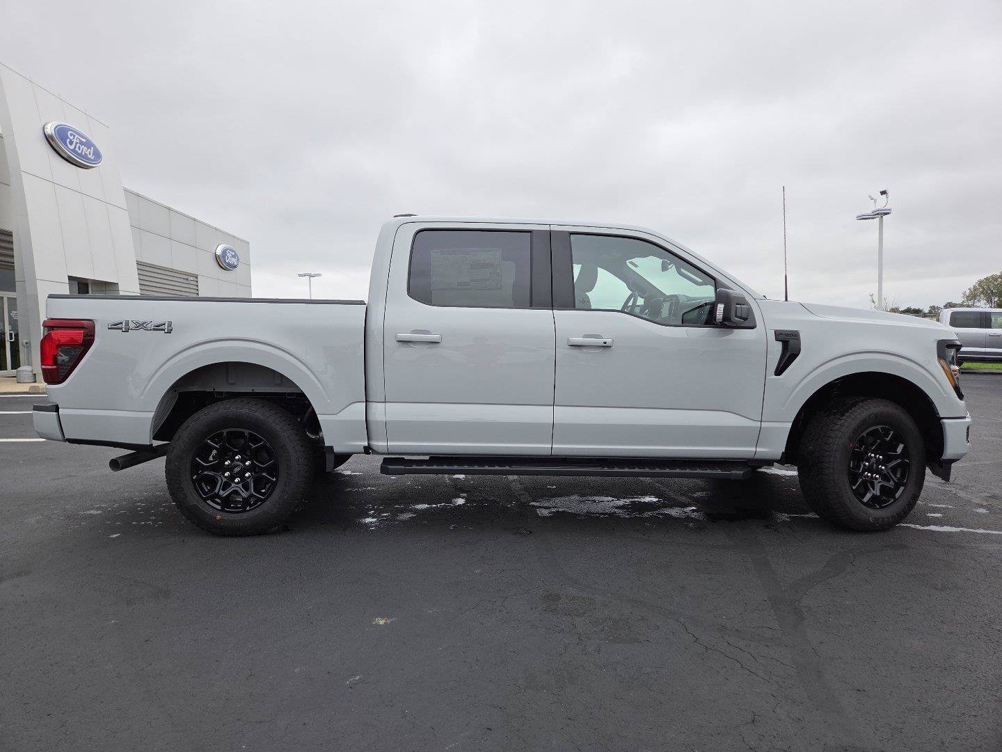 New 2026 Ford F150 XLT w/ Equipment Group 302A MID AWD/4WD image 17