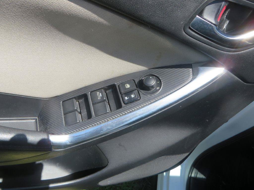 Used 2016 MAZDA CX-5 Touring FWD image 11