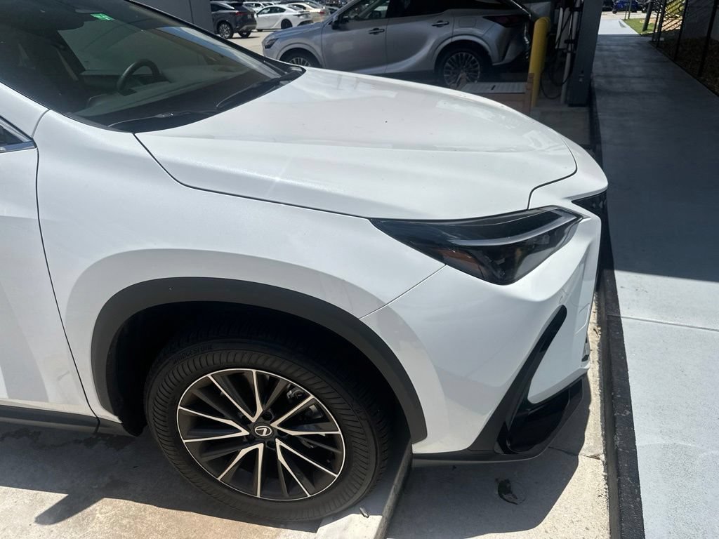 Used 2026 Lexus NX 350 AWD w/ Premium Package image 10