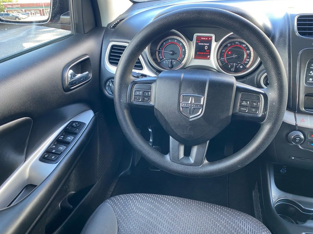 Used 2017 Dodge Journey SE FWD image 18