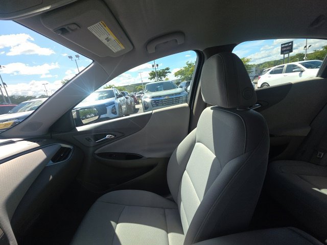 Used 2025 Chevrolet Malibu LT FWD image 22