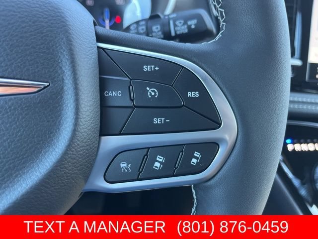 New 2026 Chrysler Pacifica Select FWD image 28