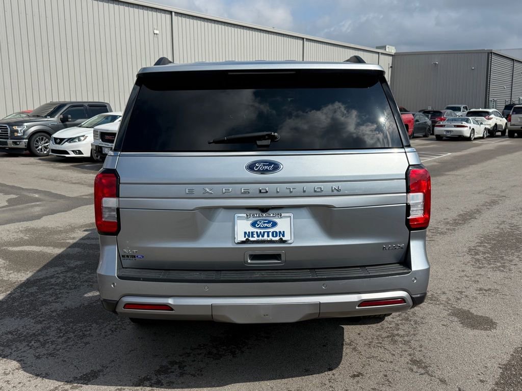 Used 2023 Ford Expedition Max XLT image 34