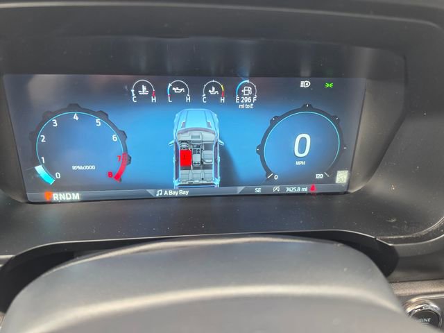 Used 2025 Ford F150 Lariat w/ Equipment Group 502A High AWD/4WD image 14