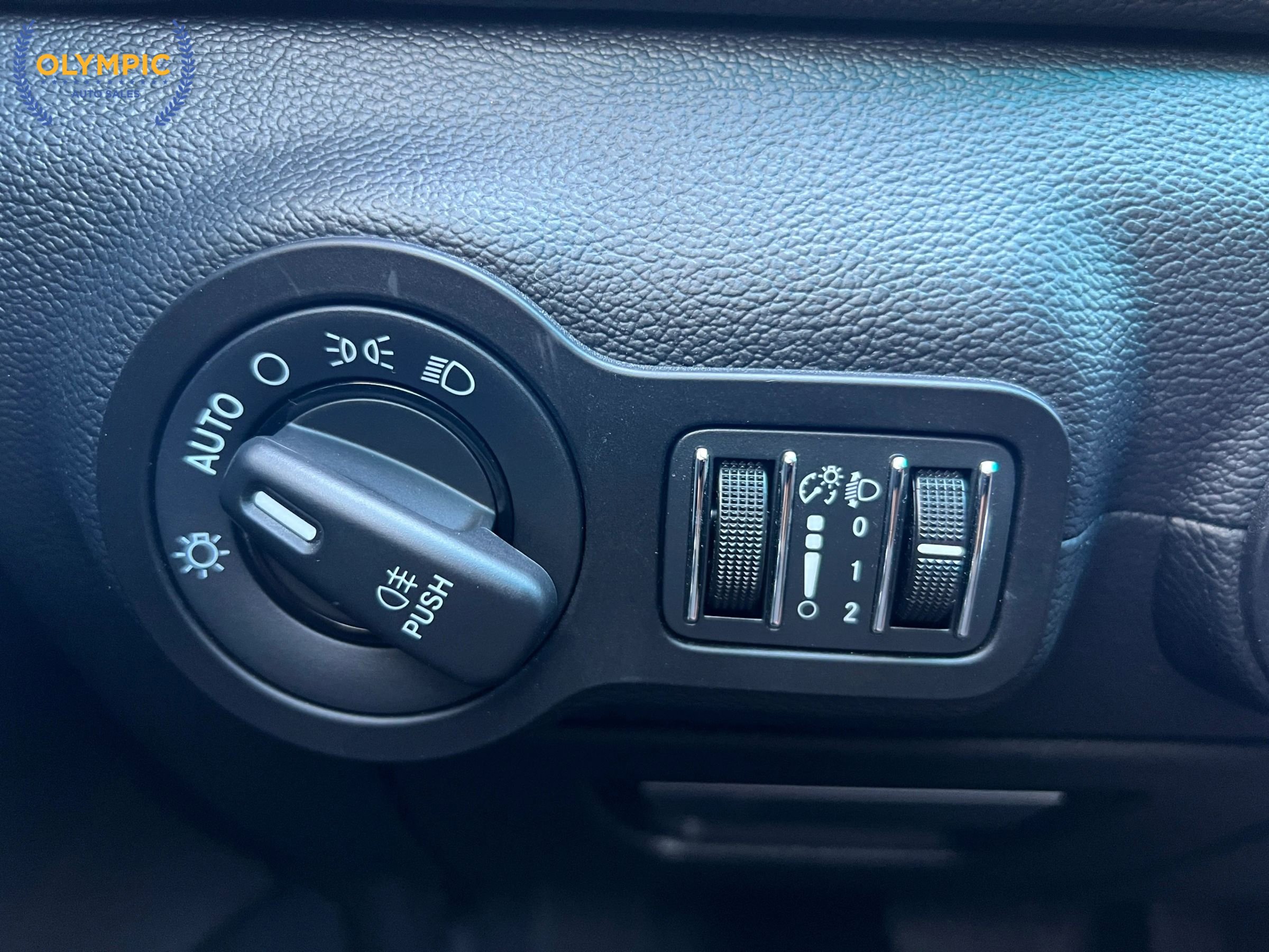 Used 2016 Maserati Ghibli image 26