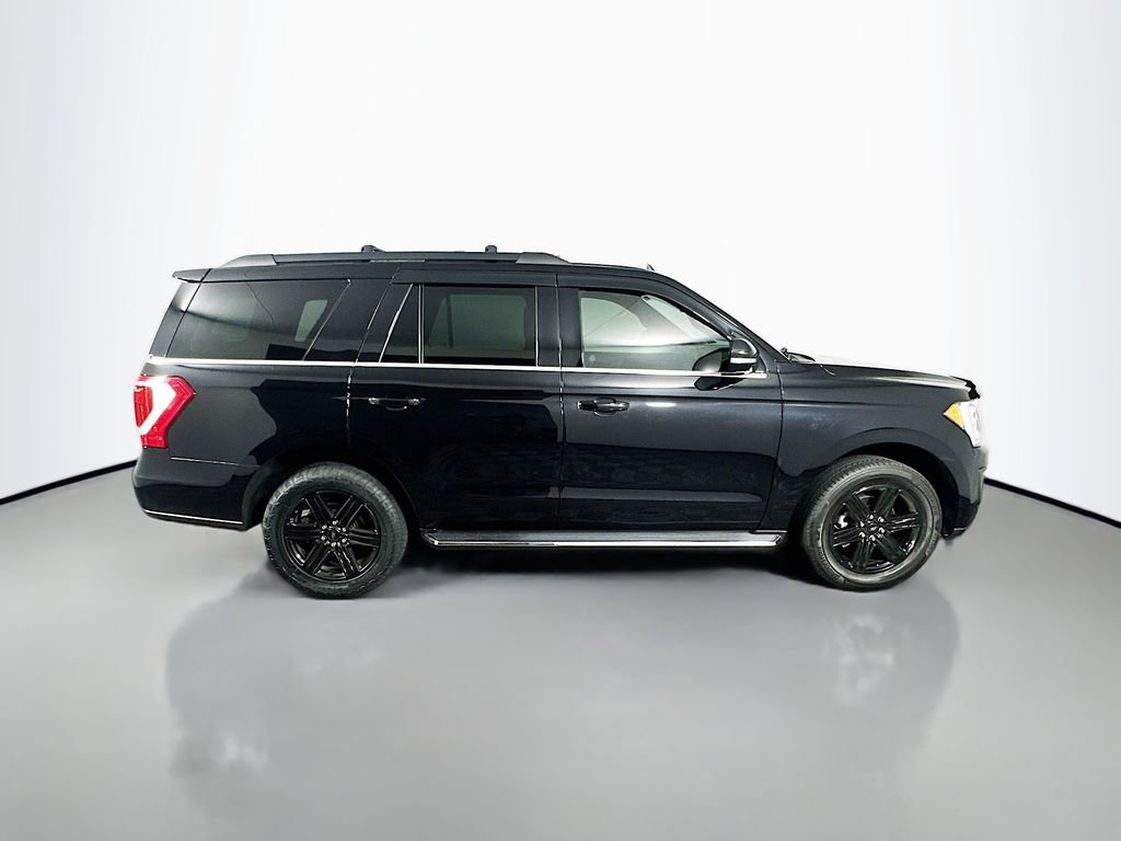 Used 2021 Ford Expedition XLT image 8