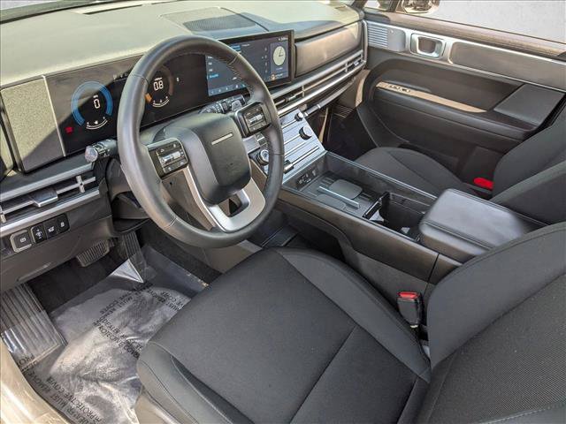 Used 2025 Hyundai Santa Fe SE FWD image 10