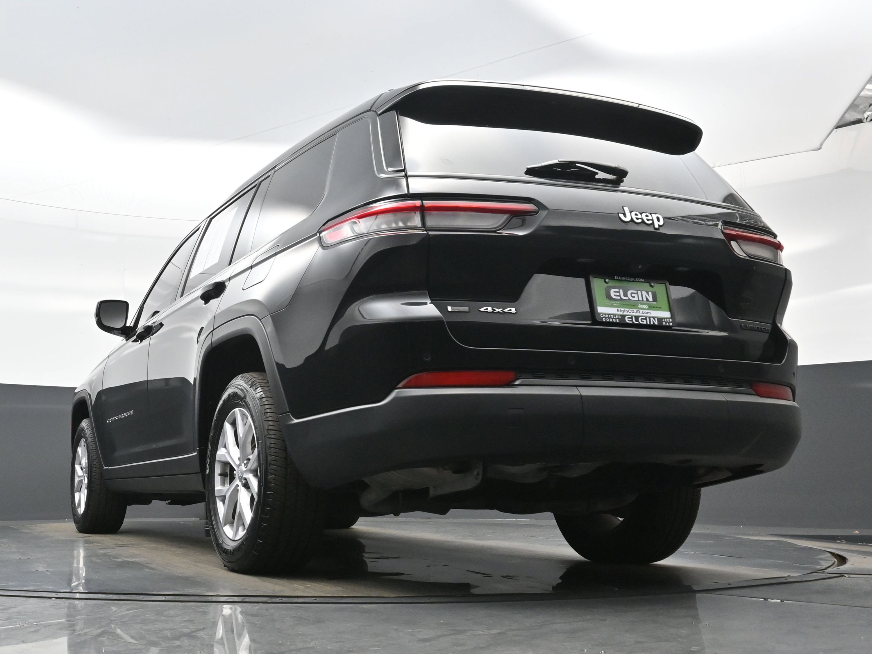 Used 2021 Jeep Grand Cherokee L Limited AWD/4WD image 28