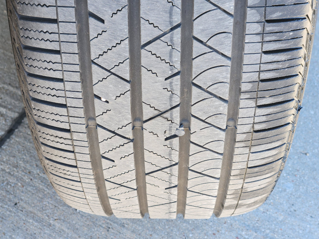 Certified 2023 Kia Sorento SX image 17