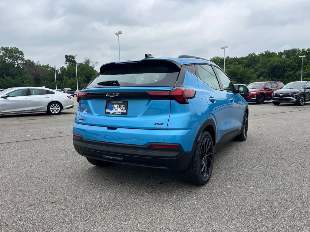 New 2027 Chevrolet Bolt RS w/ Technology Package FWD image 5