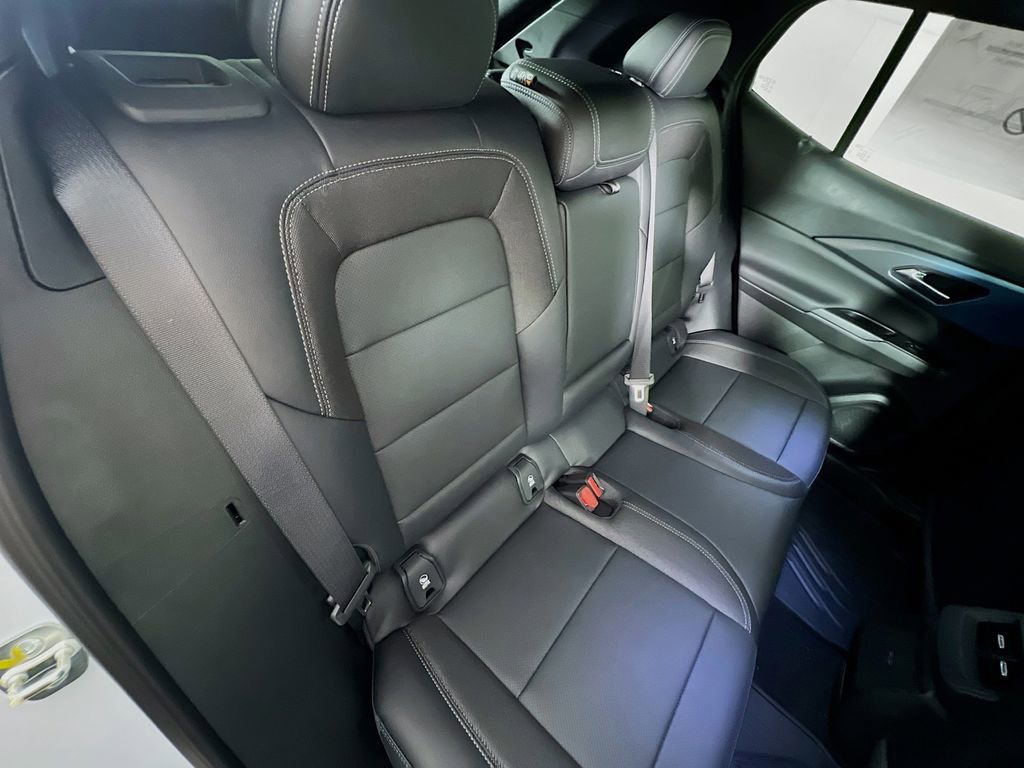 New 2026 Chevrolet Equinox EV LT w/ LPO, All-Weather Mat Package image 27