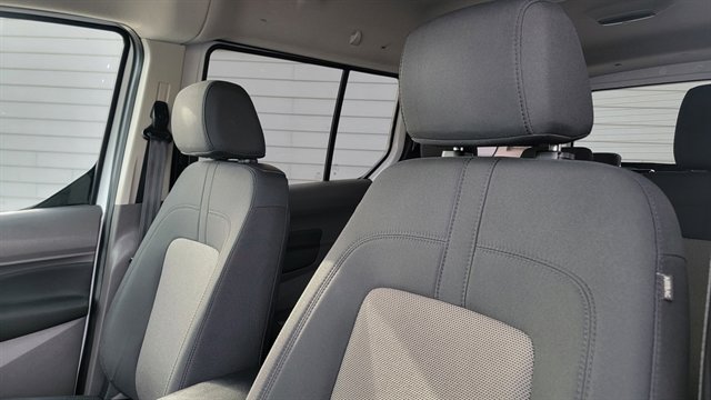 Used 2020 Ford Transit Connect XL image 7