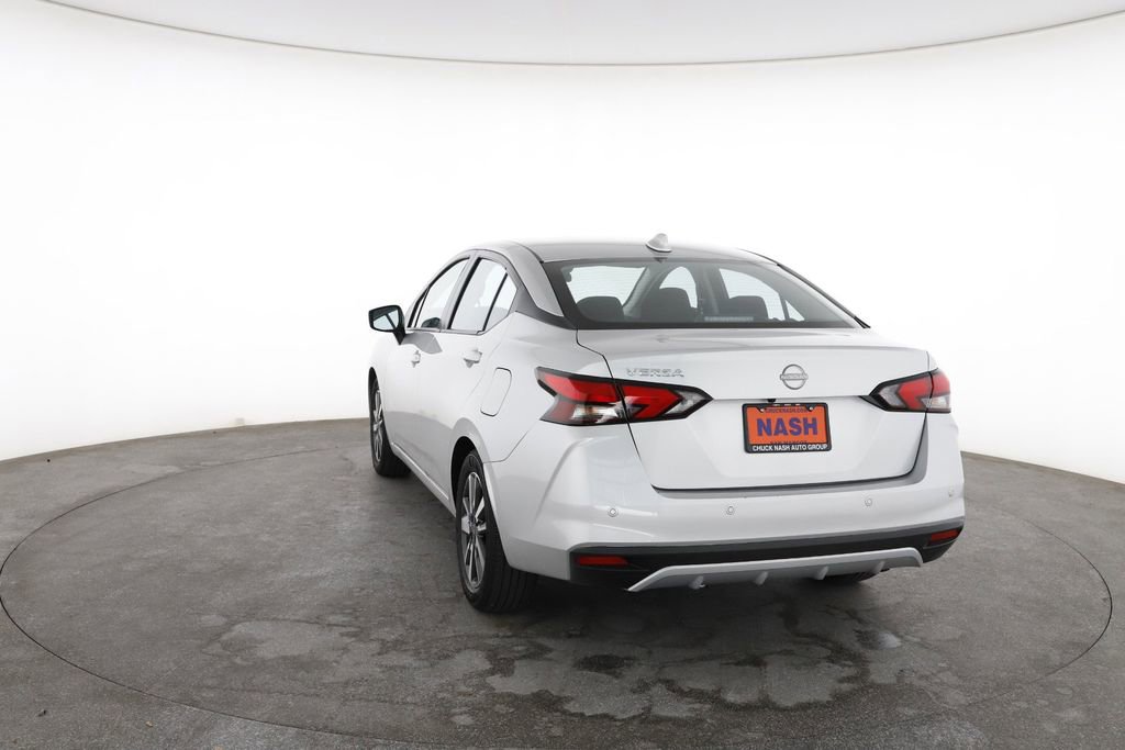 Used 2025 Nissan Versa SV image 10