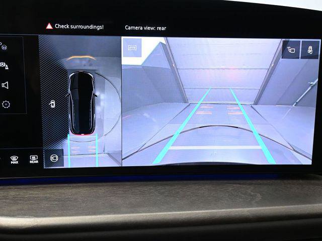 Certified 2025 Audi Q5 Premium w/ Convenience Package image 20