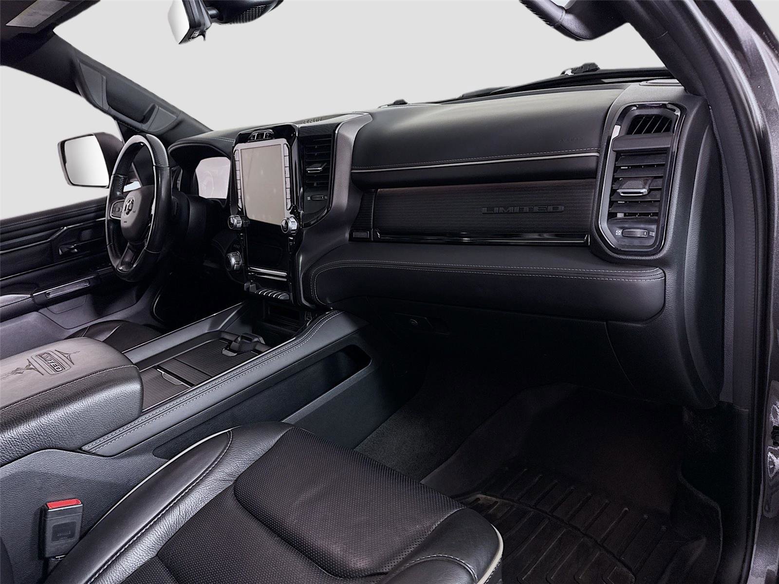 Used 2022 RAM 1500 Limited image 24
