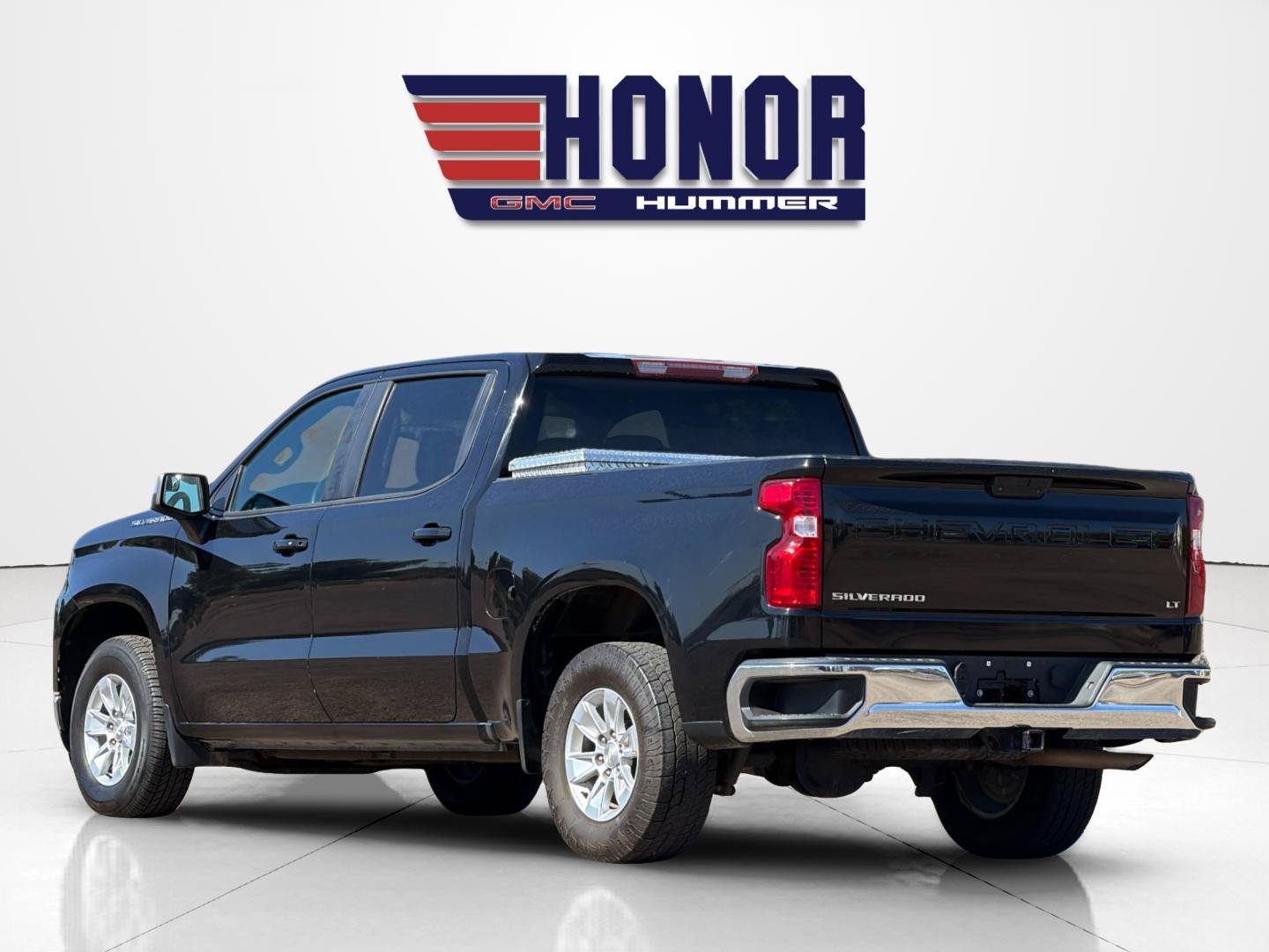 Used 2022 Chevrolet Silverado 1500 LT RWD image 6
