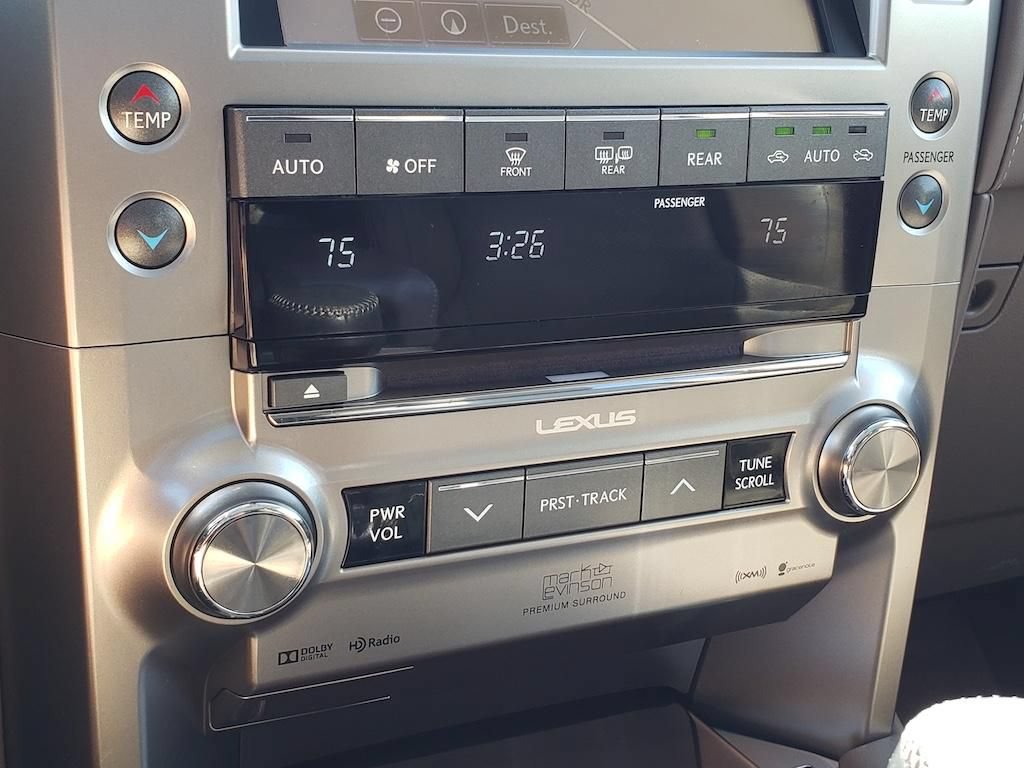 Used 2018 Lexus GX 460 Luxury AWD/4WD image 28