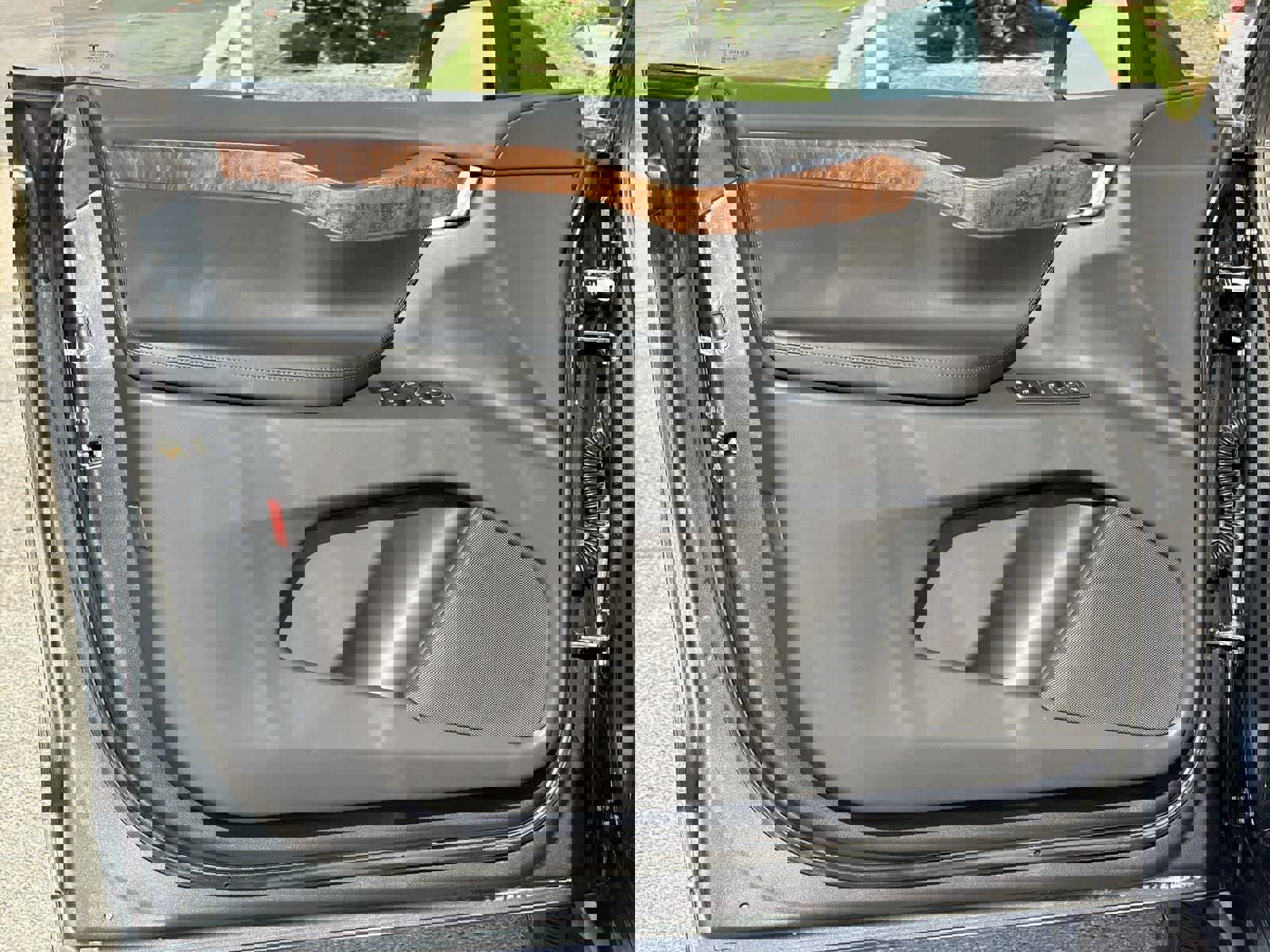 Used 2020 Tesla Model X Long Range image 21