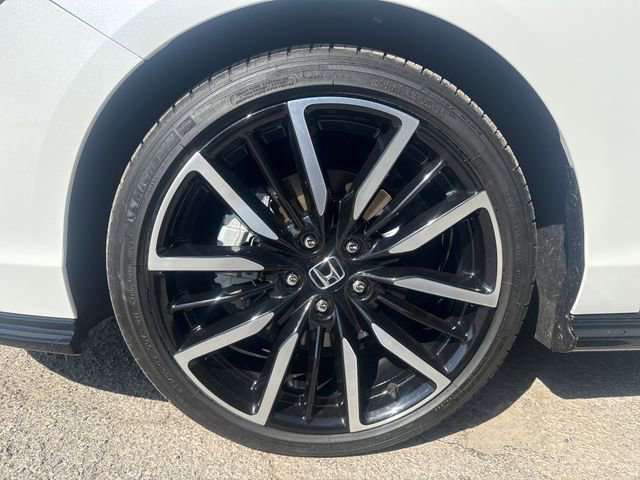 Certified 2023 Honda Accord Touring image 11