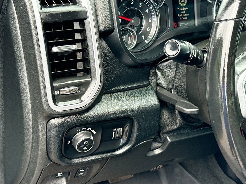 Used 2021 RAM 1500 Big Horn image 11
