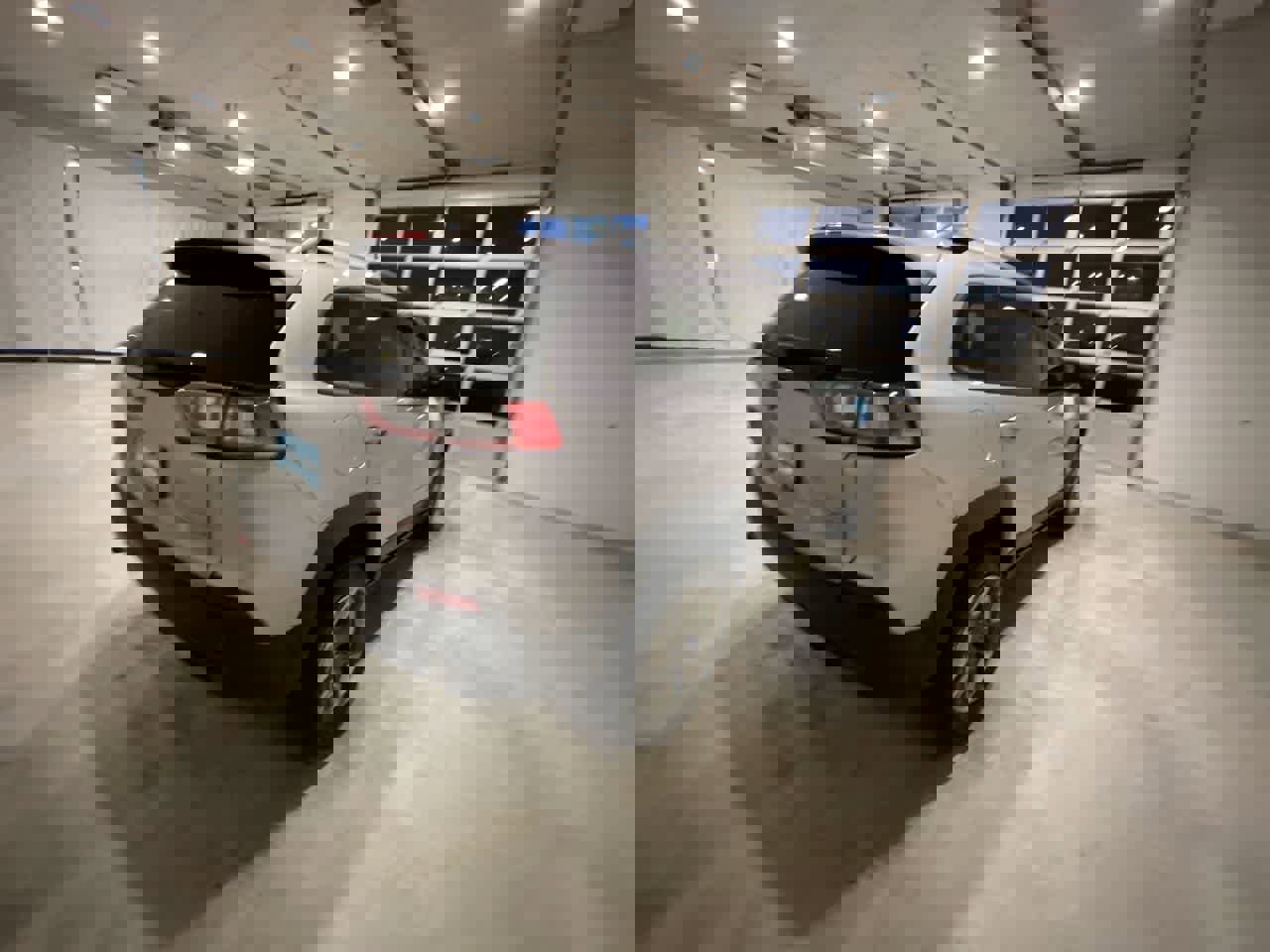 Used 2019 Jeep Cherokee Trailhawk w/ Cold Weather Group image 8