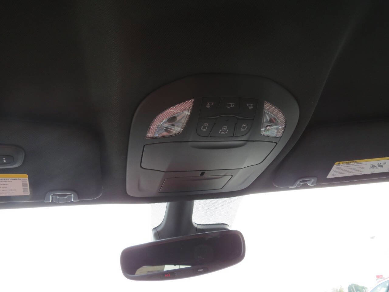 New 2026 Chrysler Pacifica Select image 16