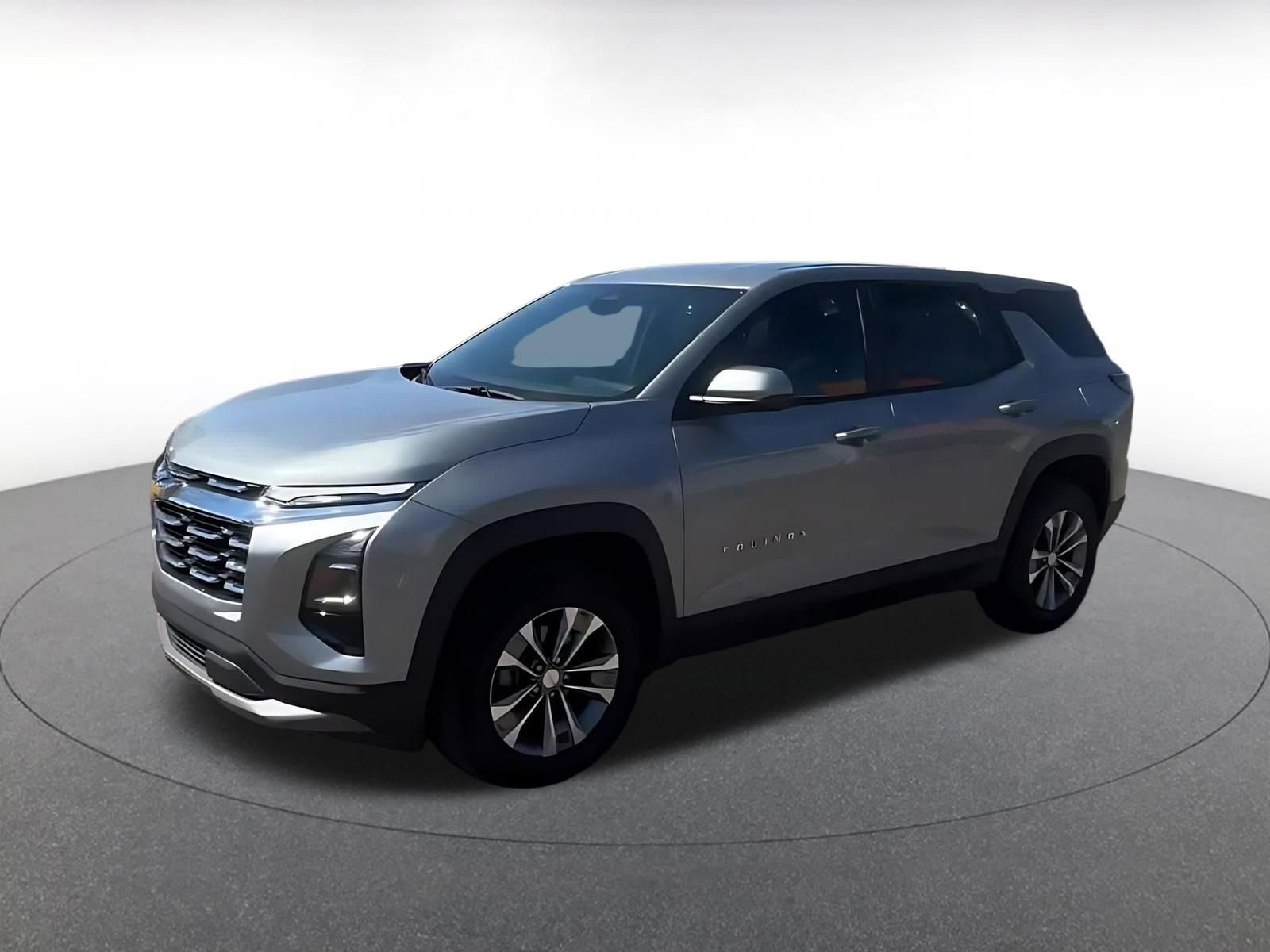 Used 2025 Chevrolet Equinox LT AWD/4WD image 8
