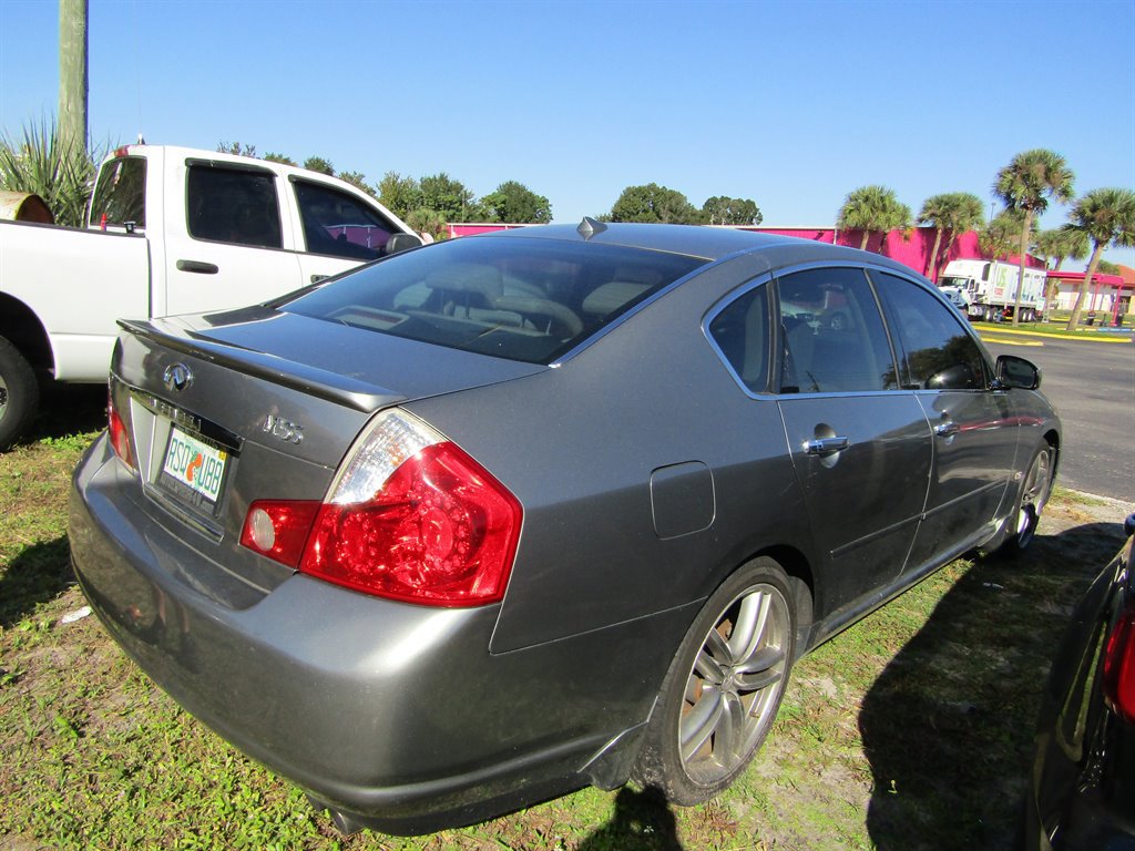Used 2007 INFINITI M35 Sport w/ Technology Pkg image 4