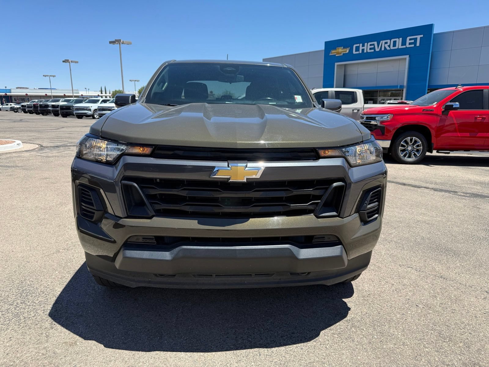 Certified 2023 Chevrolet Colorado LT AWD/4WD image 2