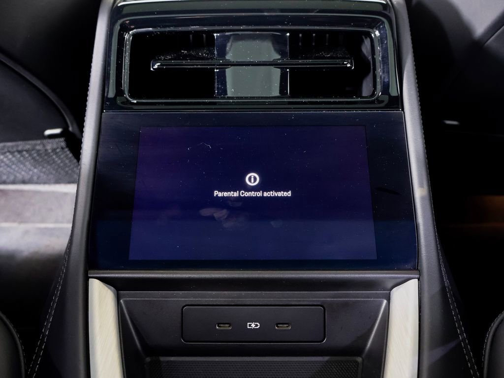 Certified 2025 Porsche Panamera 4 AWD/4WD image 15