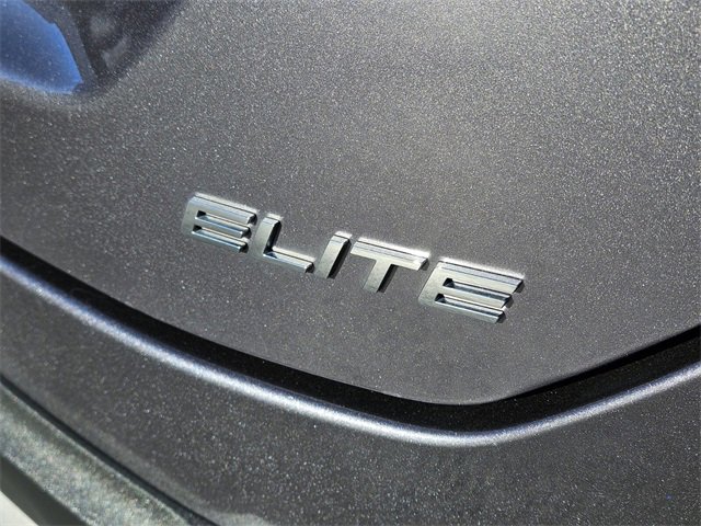 Used 2025 Honda Pilot Elite image 13
